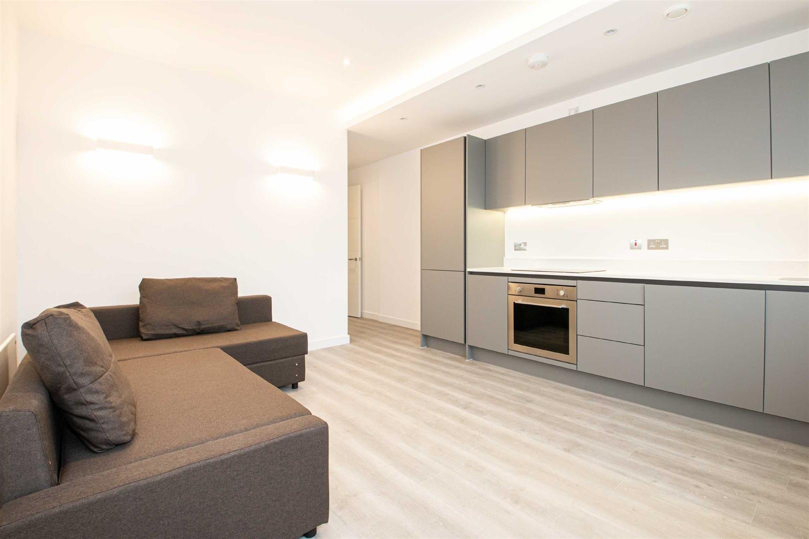 2 Foxhunter Drive, Linford Wood, Milton Keynes